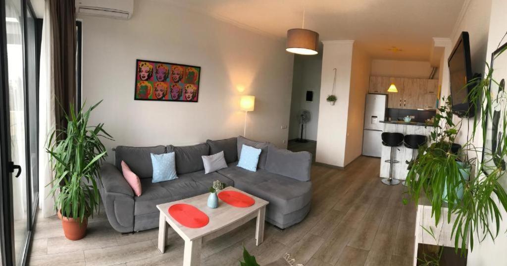 Ameri Plaza Green Apartments Tiflis Exterior foto